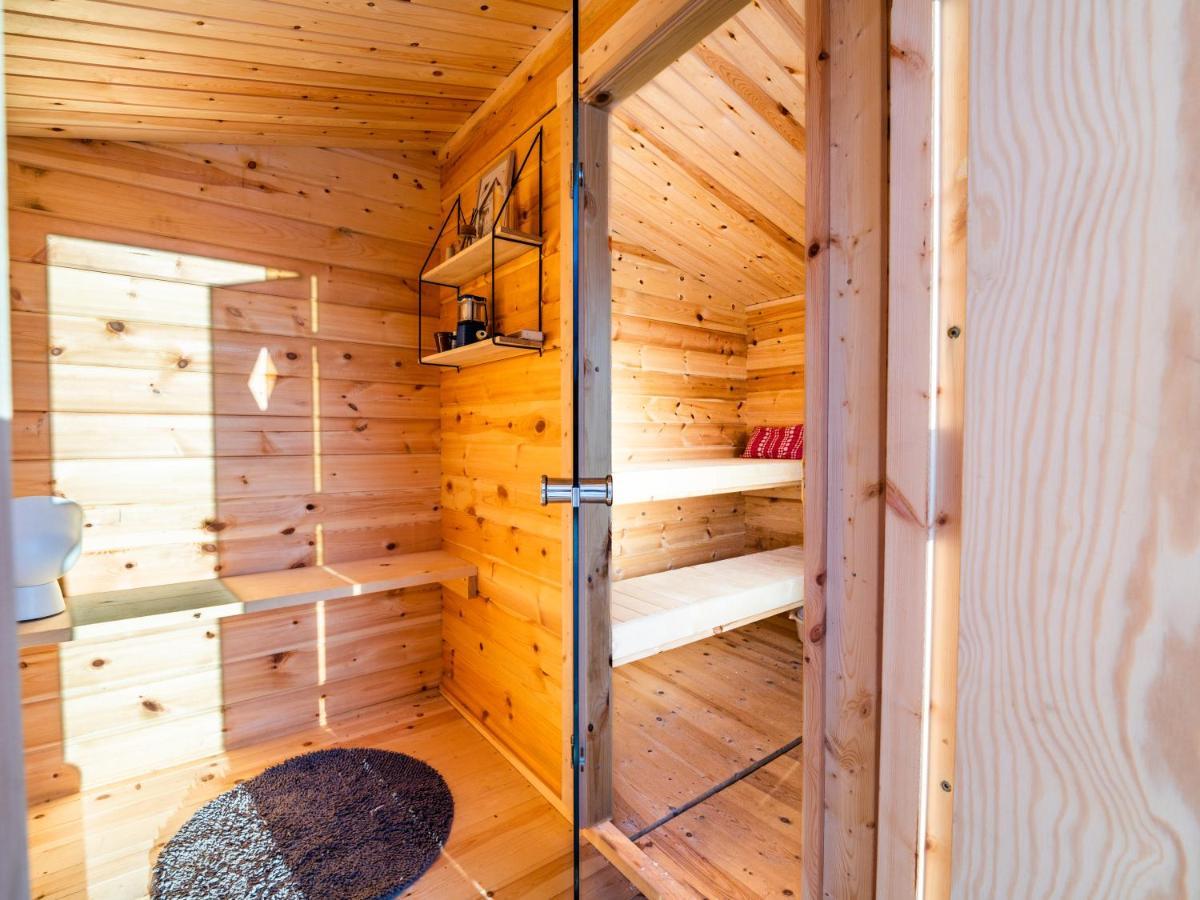 Lulea Village Cabin Exterior foto